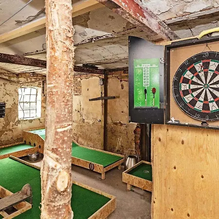 6 Person In Soby Aero-by Traum